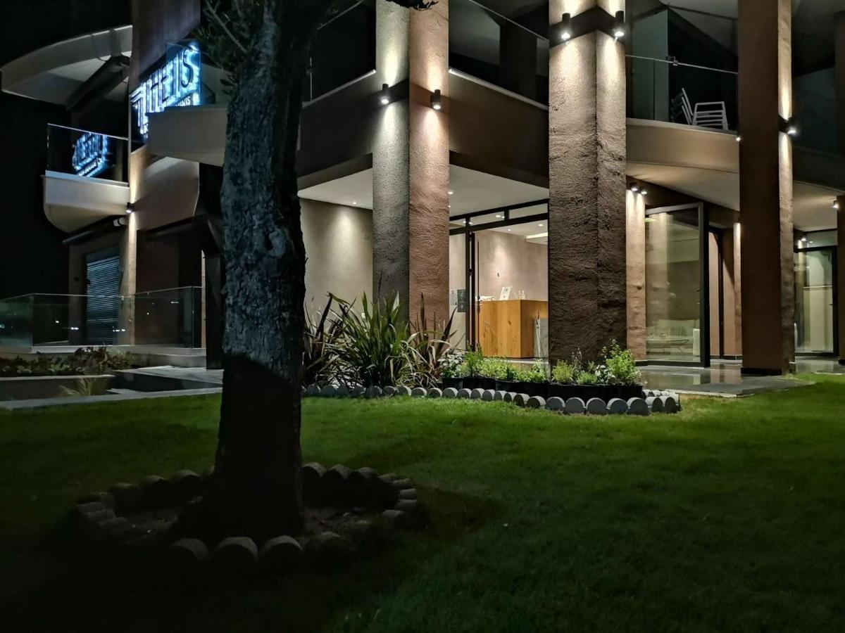 Thetis Boutique Apartments Neos Marmaras Exterior foto