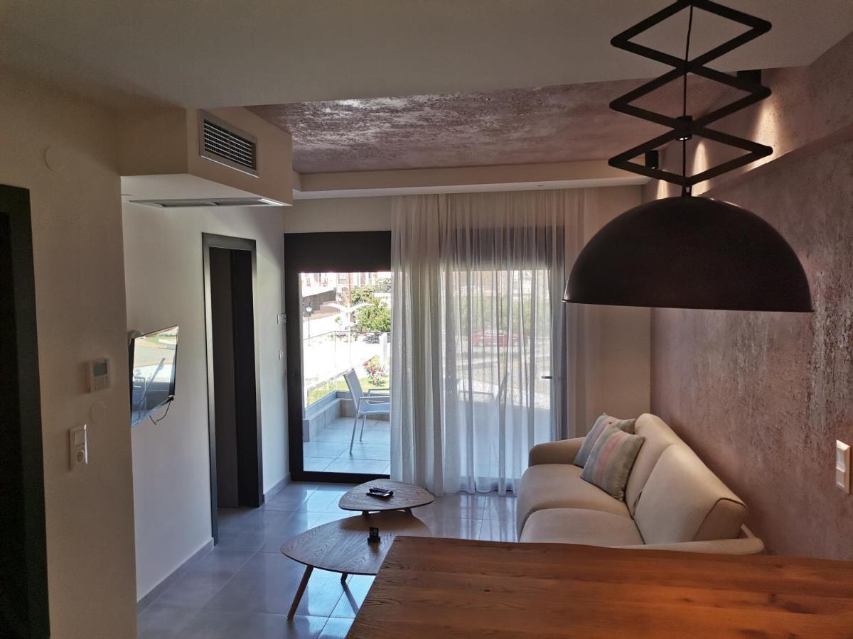 Thetis Boutique Apartments Neos Marmaras Exterior foto